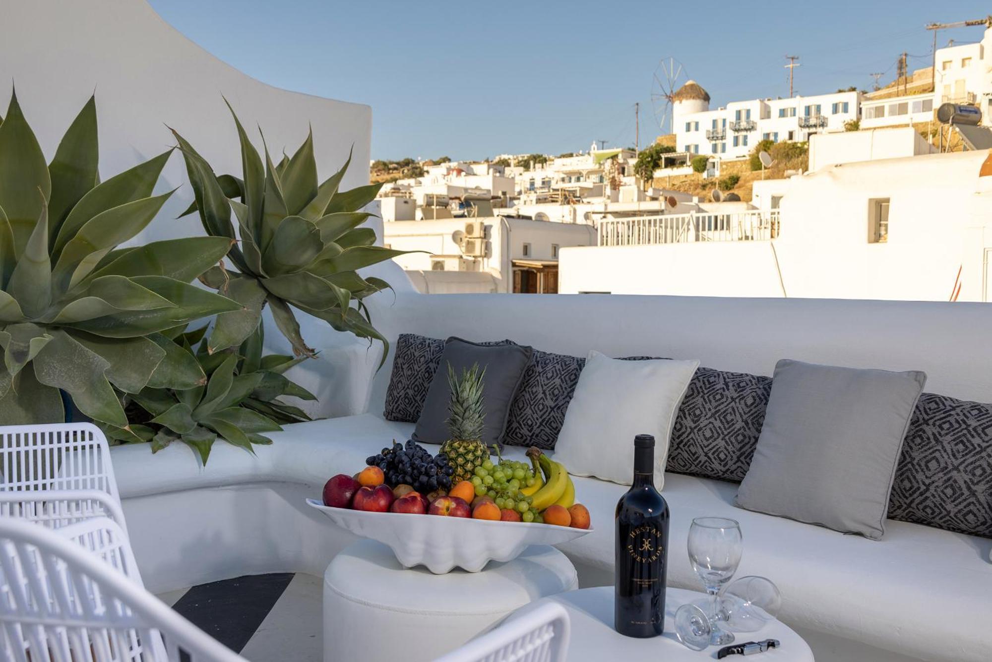 Alexandros Suites, Mykonos Town, With Shared Rooftop Terrace Daire