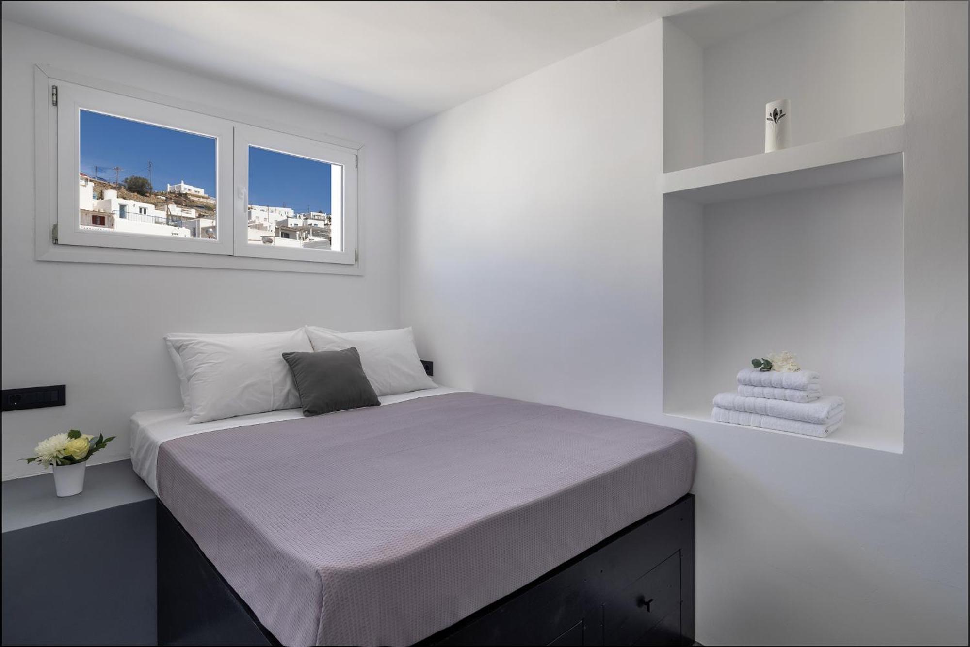 Daire Alexandros Suites, Mykonos Town, With Shared Rooftop Terrace Mykonos Town