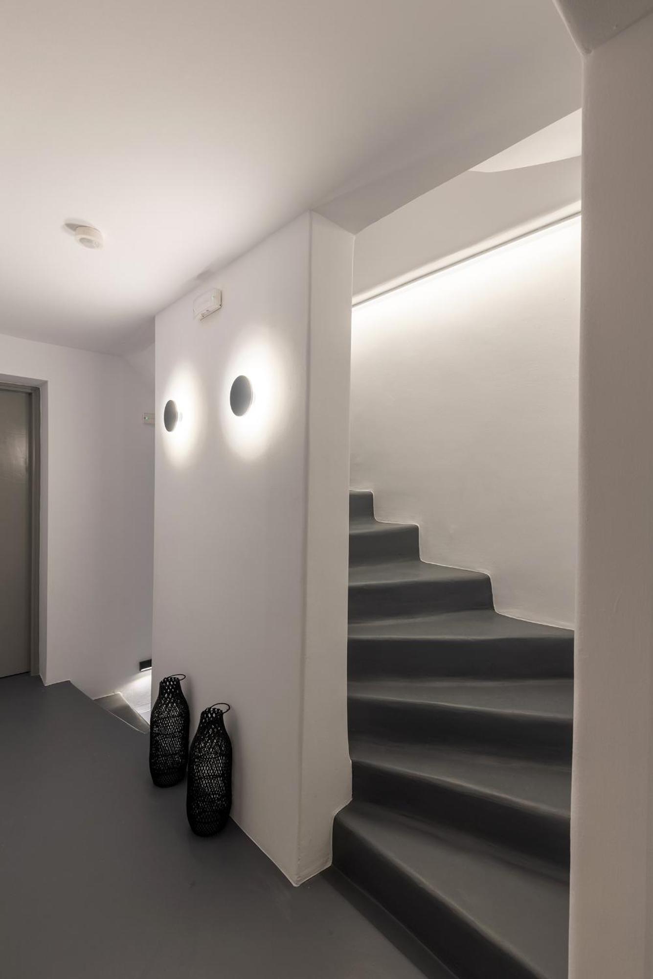 Daire Alexandros Suites, Mykonos Town, With Shared Rooftop Terrace *