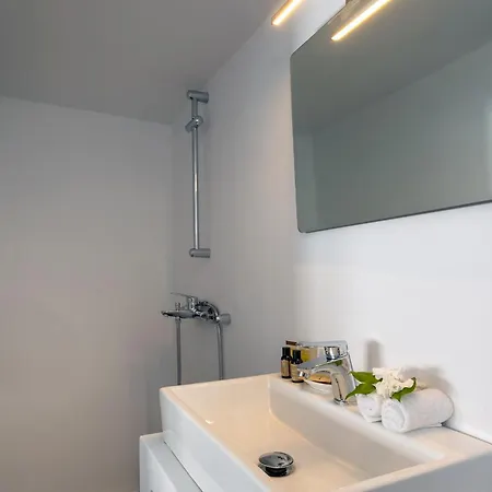 Alexandros Central Suites, Mykonos Town, With Shared Rooftop Terrace Zewnętrze zdjęcie